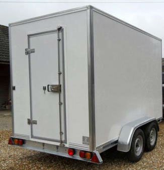 Mobile Pet Grooming Trailers