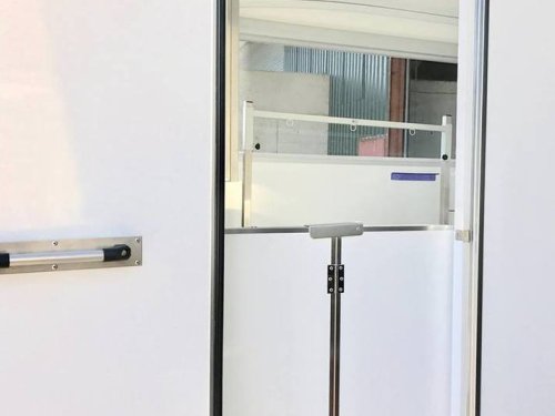 10ft Trailer with a Deluxe