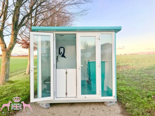 7x8ft Pod with a Bespoke conversion and Vinyl wrap in turquoise aged wood effect