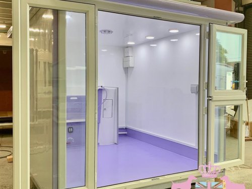 8ft Wide , 10ft Deep Pod with the addition of a Hydrobath
