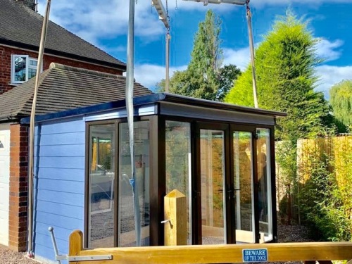 TRIPLE ASPECT POD WITH FIBRE CLAD