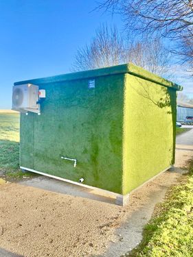 Turf covered pod