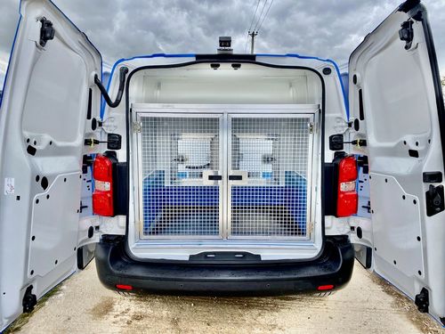 4 PAWS Pet Ambulance