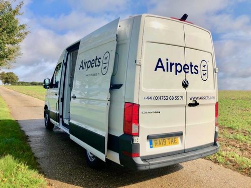Air Pets Van